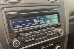 Punainen Volkswagen GOLF 2012 kuva 22.