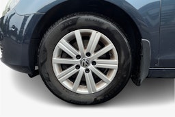 sininen Volkswagen Golf 2012 kuva 11.