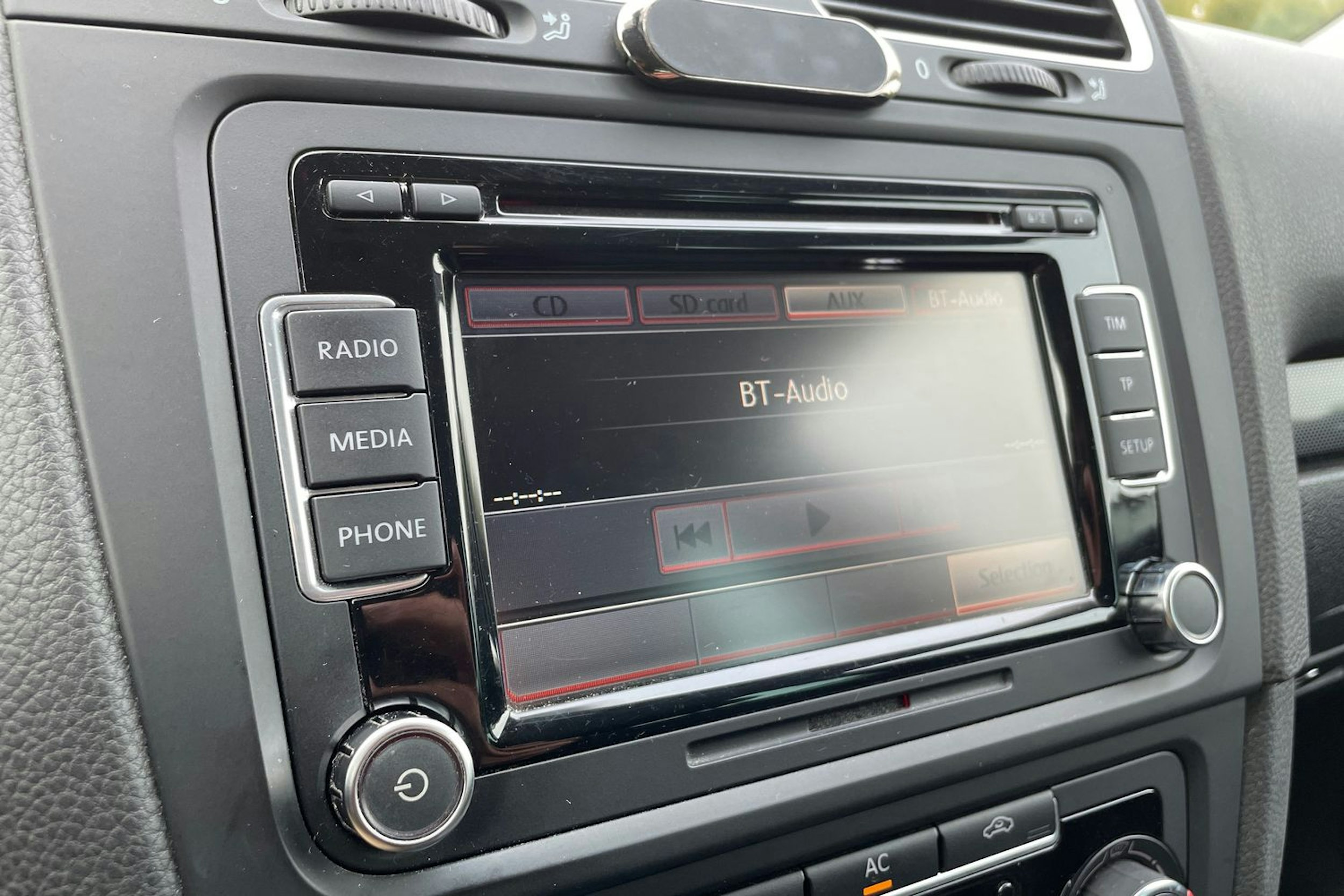 sininen Volkswagen Golf 2012 kuva 20.