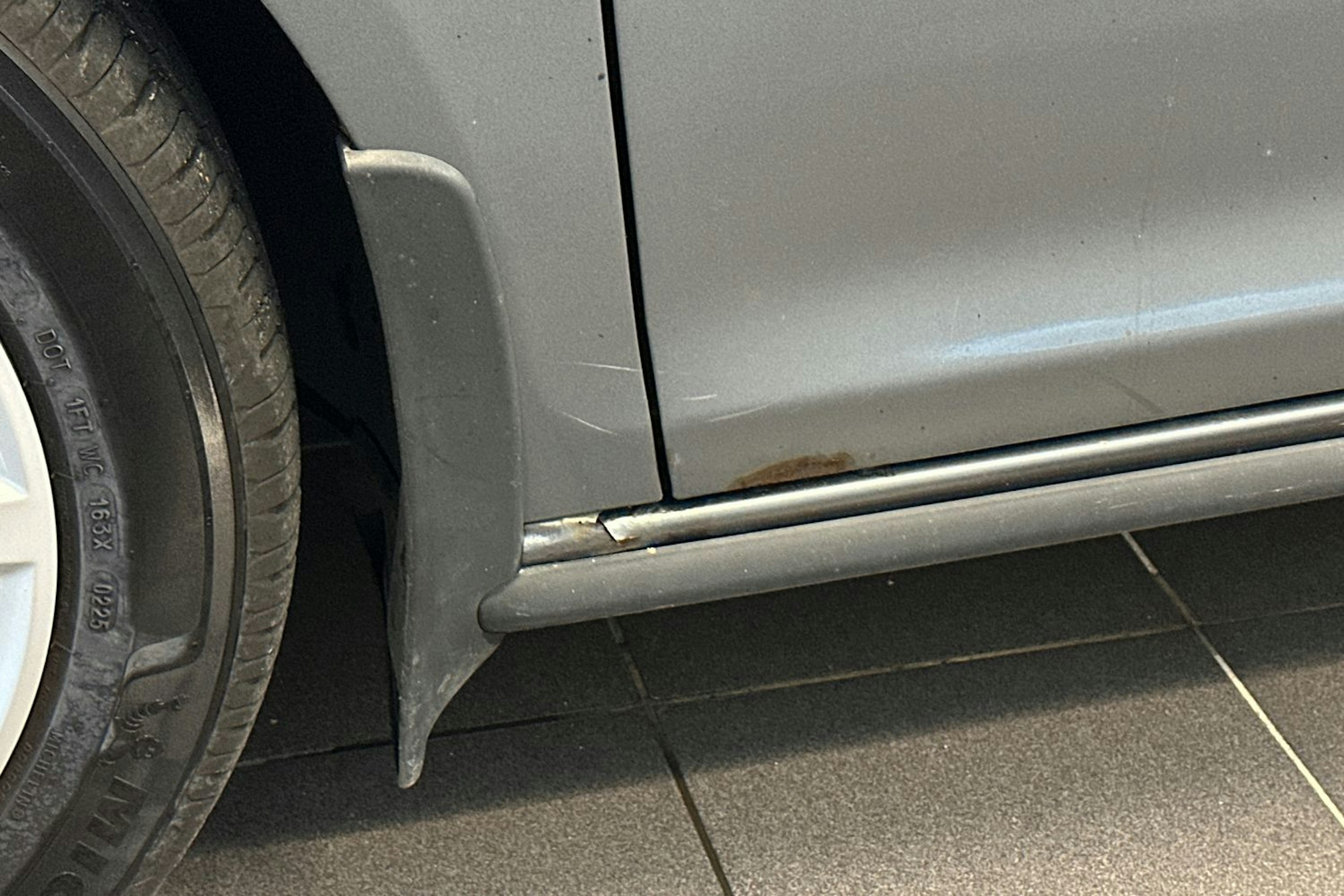 Harmaa Volkswagen GOLF 2012 kuva 32.