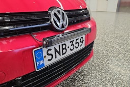Punainen Volkswagen GOLF 2012 kuva 14.