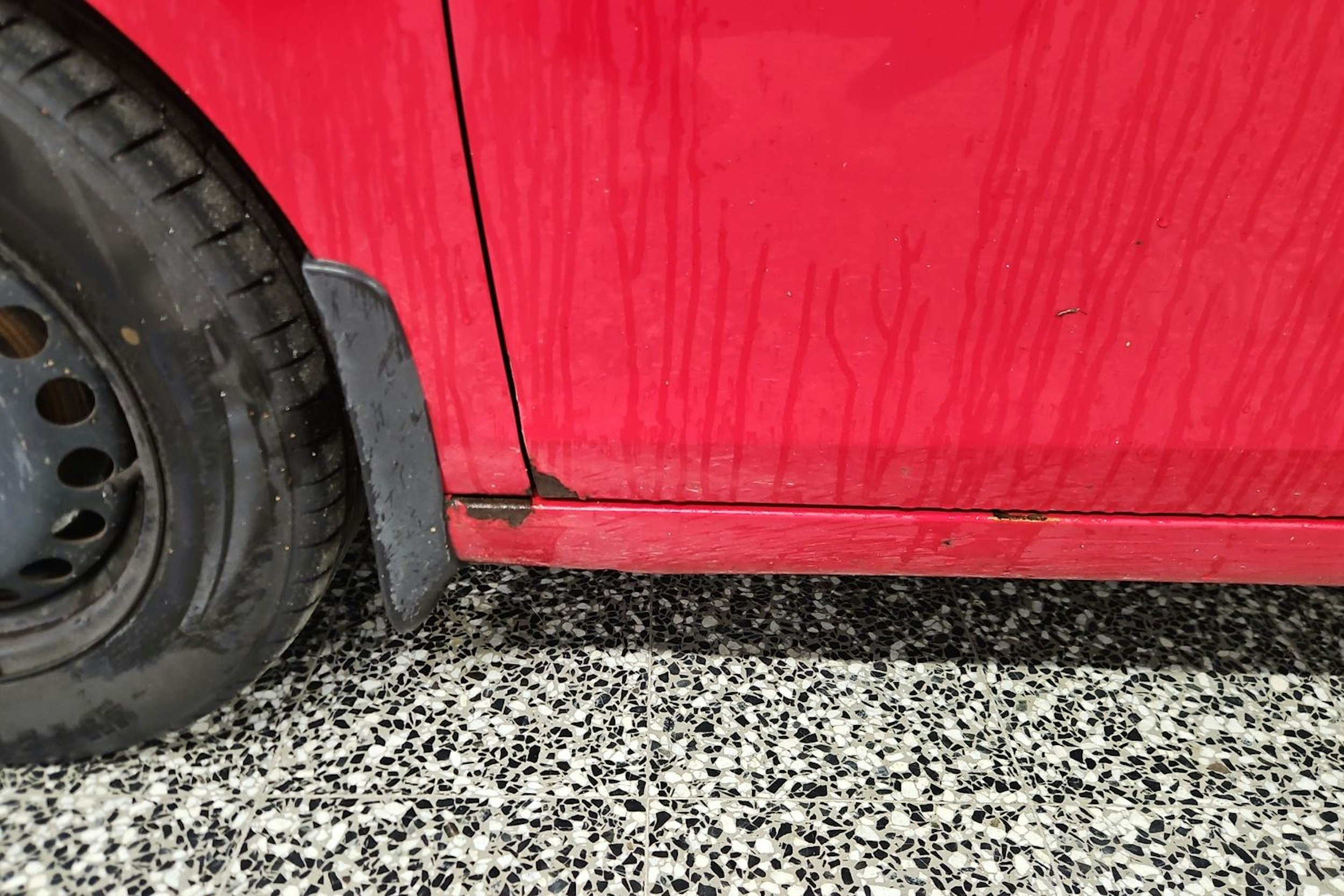Punainen Volkswagen GOLF 2012 kuva 29.