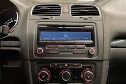 musta Volkswagen Golf 2012 kuva 14.