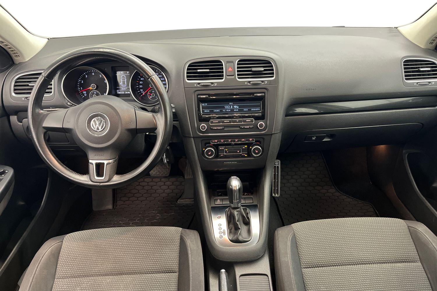 Volkswagen Golf 2012, kuva 7/17