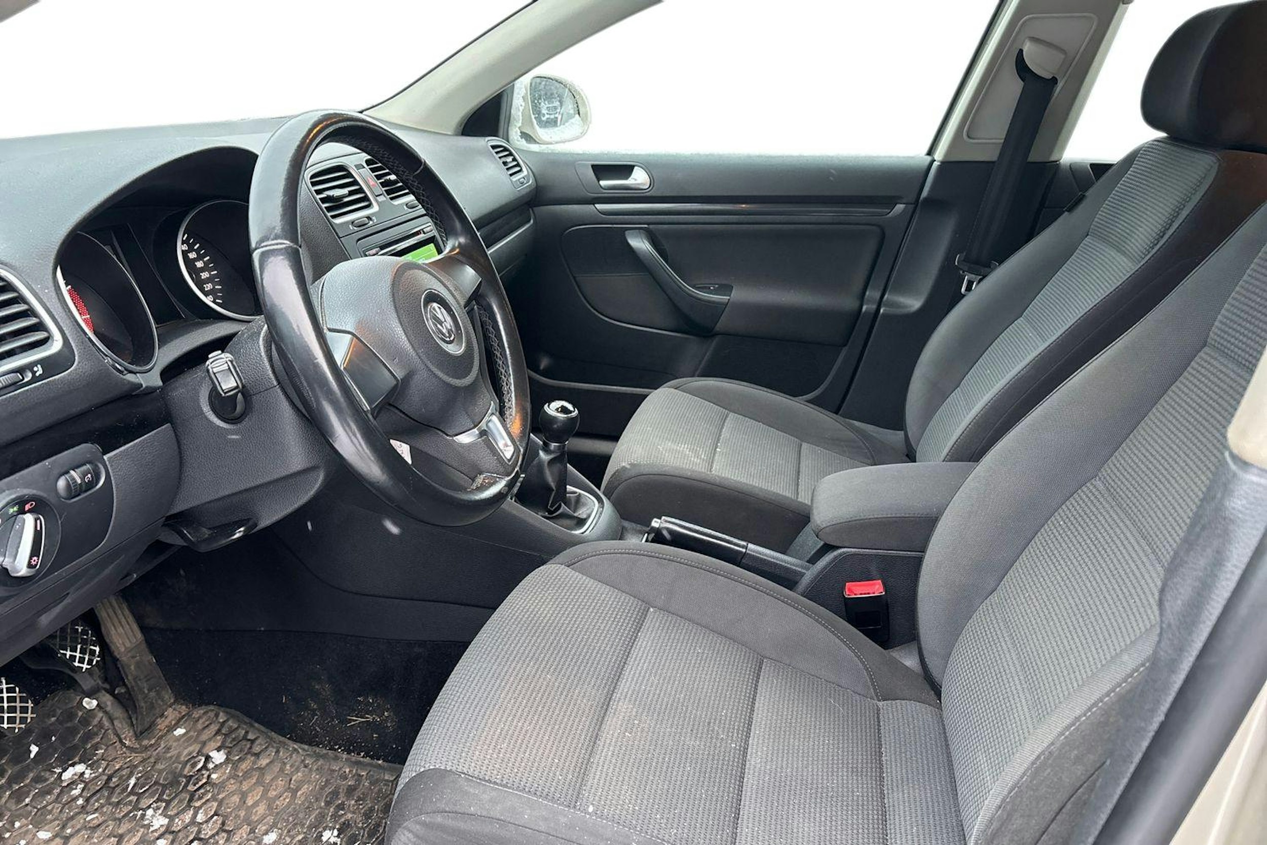 hopea Volkswagen Golf 2012 kuva 3.