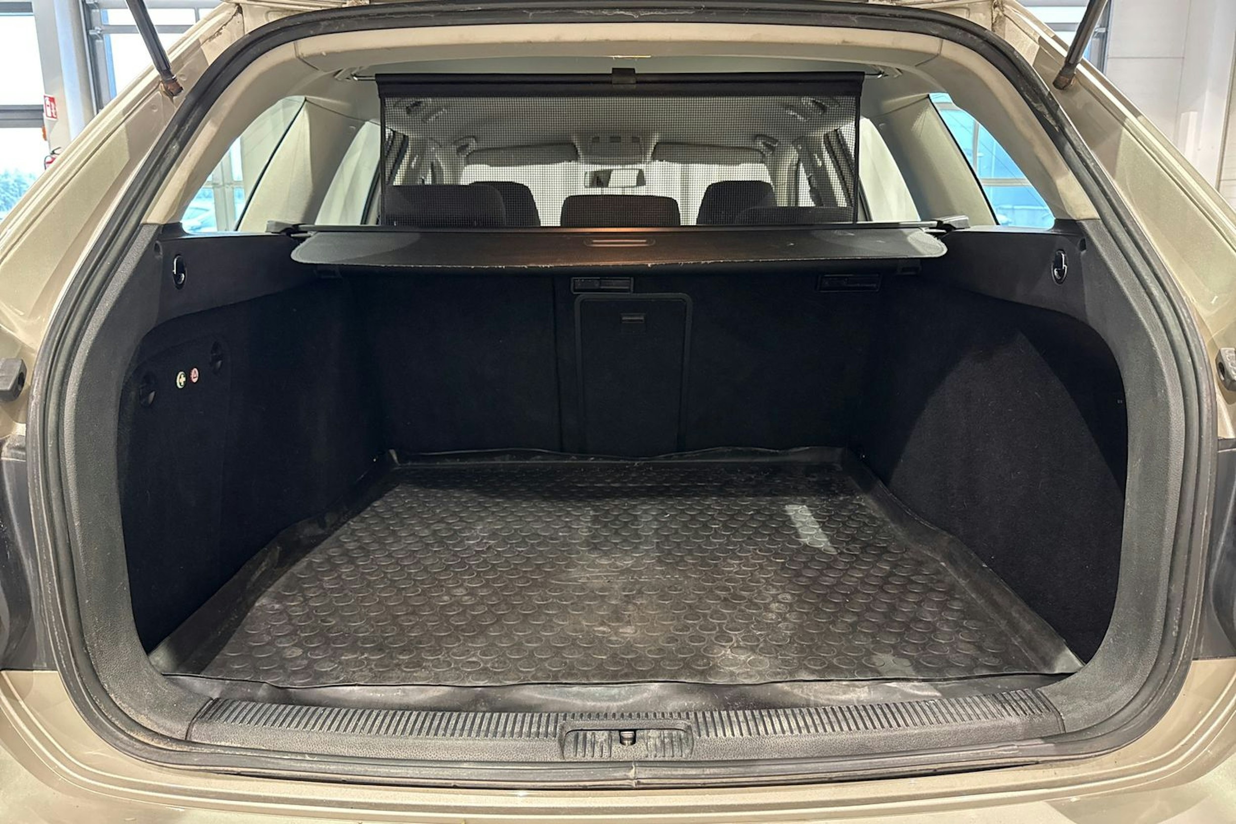 hopea Volkswagen Golf 2012 kuva 15.