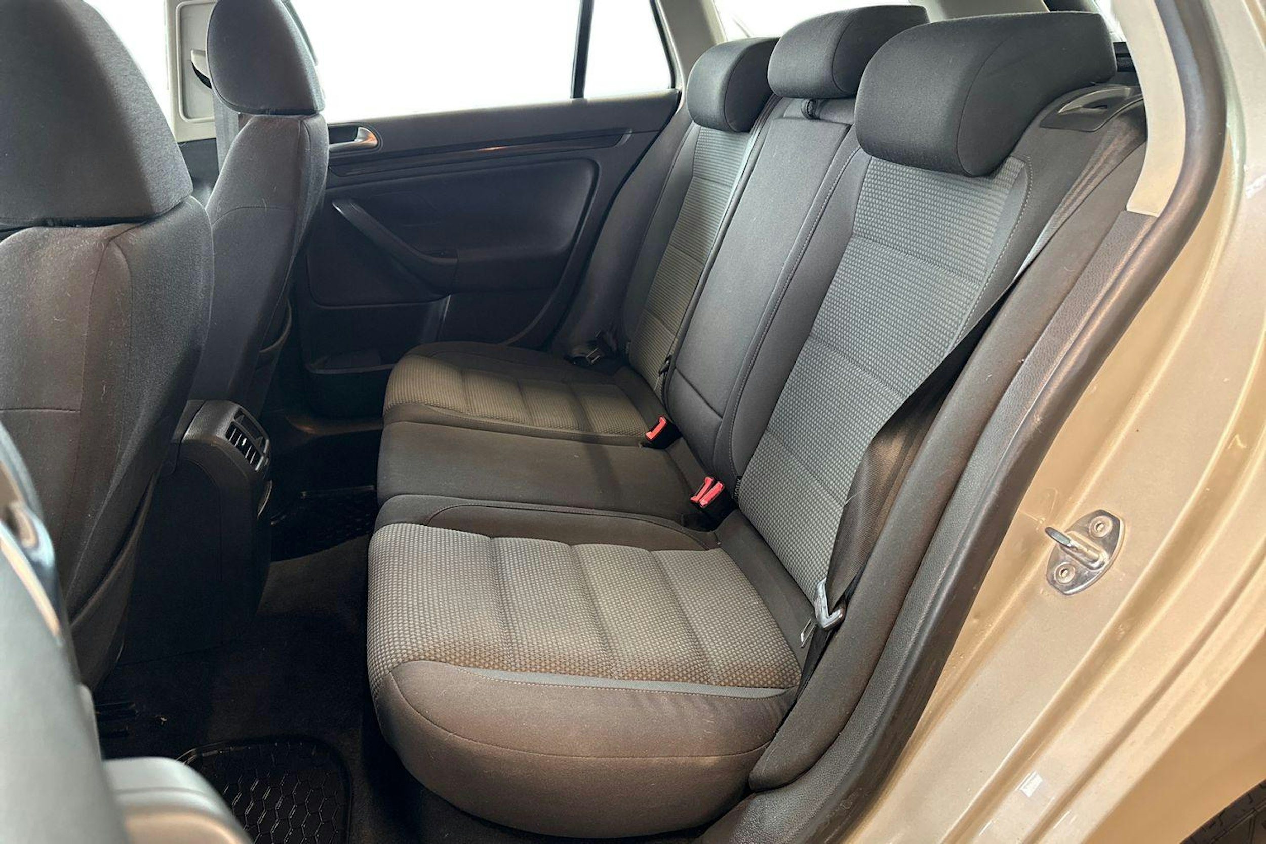 hopea Volkswagen Golf 2012 kuva 8.