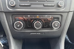 hopea Volkswagen Golf 2012 kuva 16.