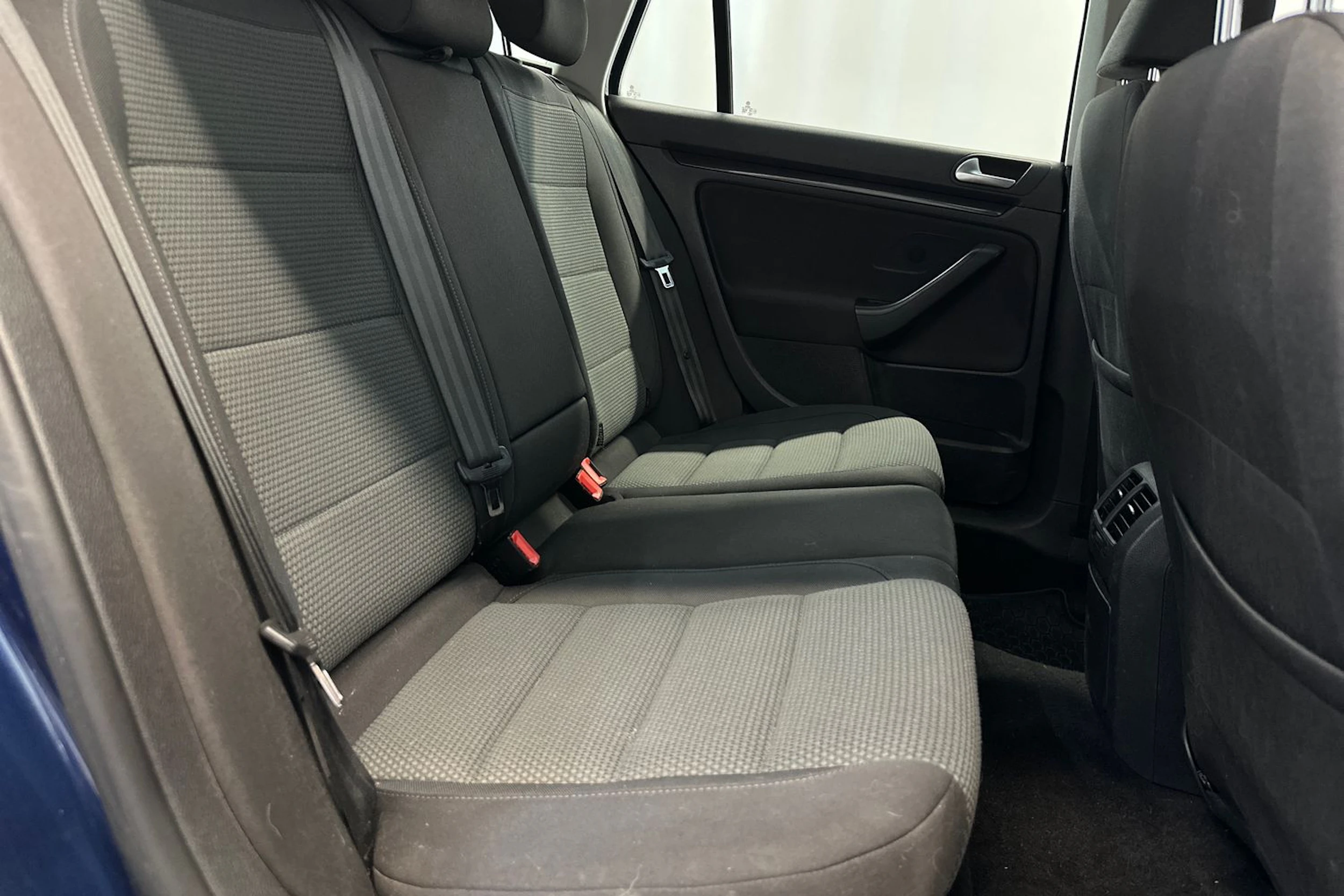 Sininen Volkswagen GOLF 2012 kuva 13.