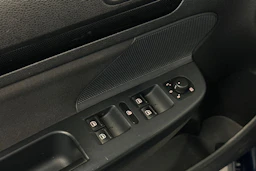 Sininen Volkswagen GOLF 2012 kuva 16.