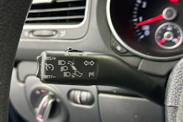 Sininen Volkswagen GOLF 2012 kuva 18.