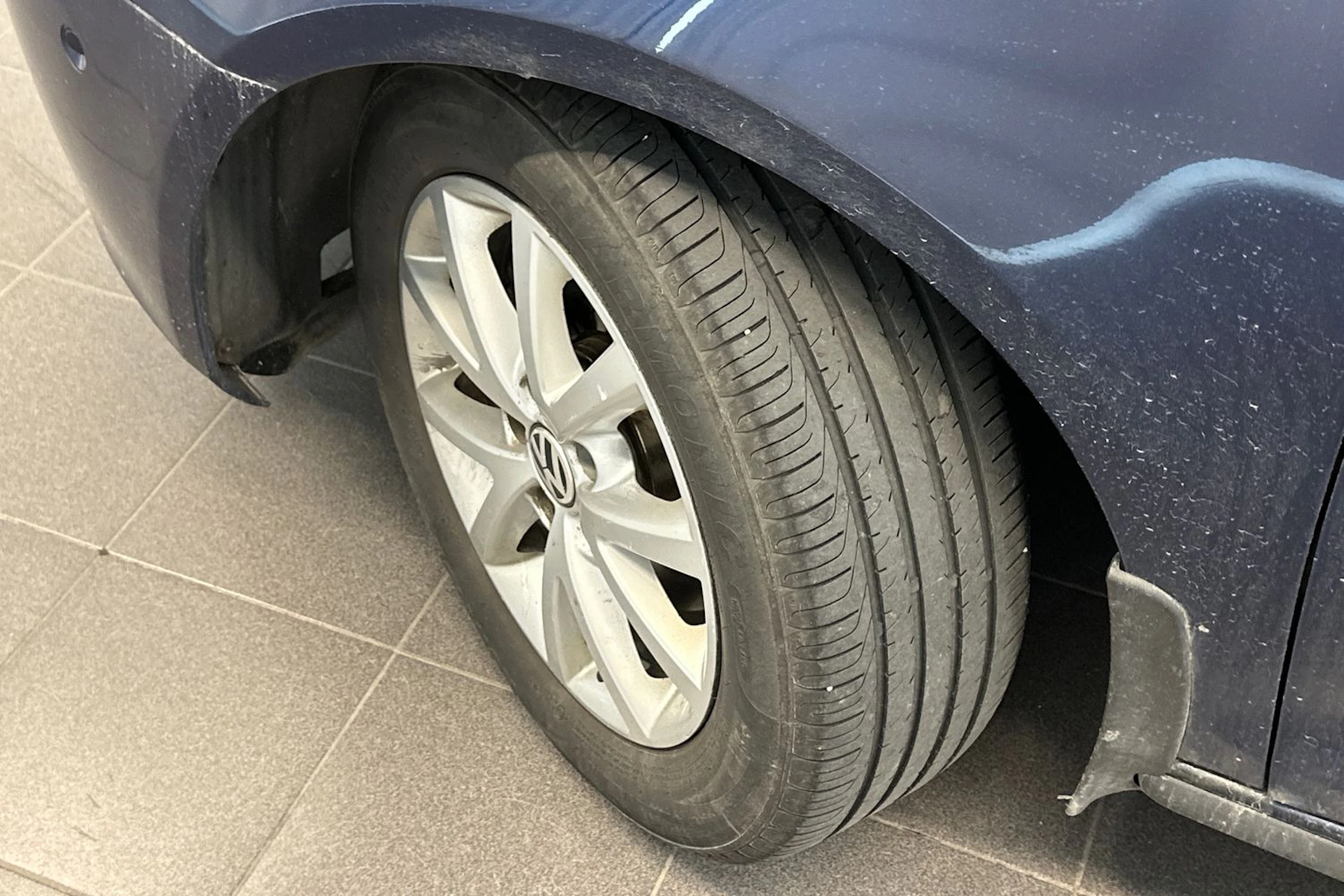 Sininen Volkswagen GOLF 2012 kuva 32.