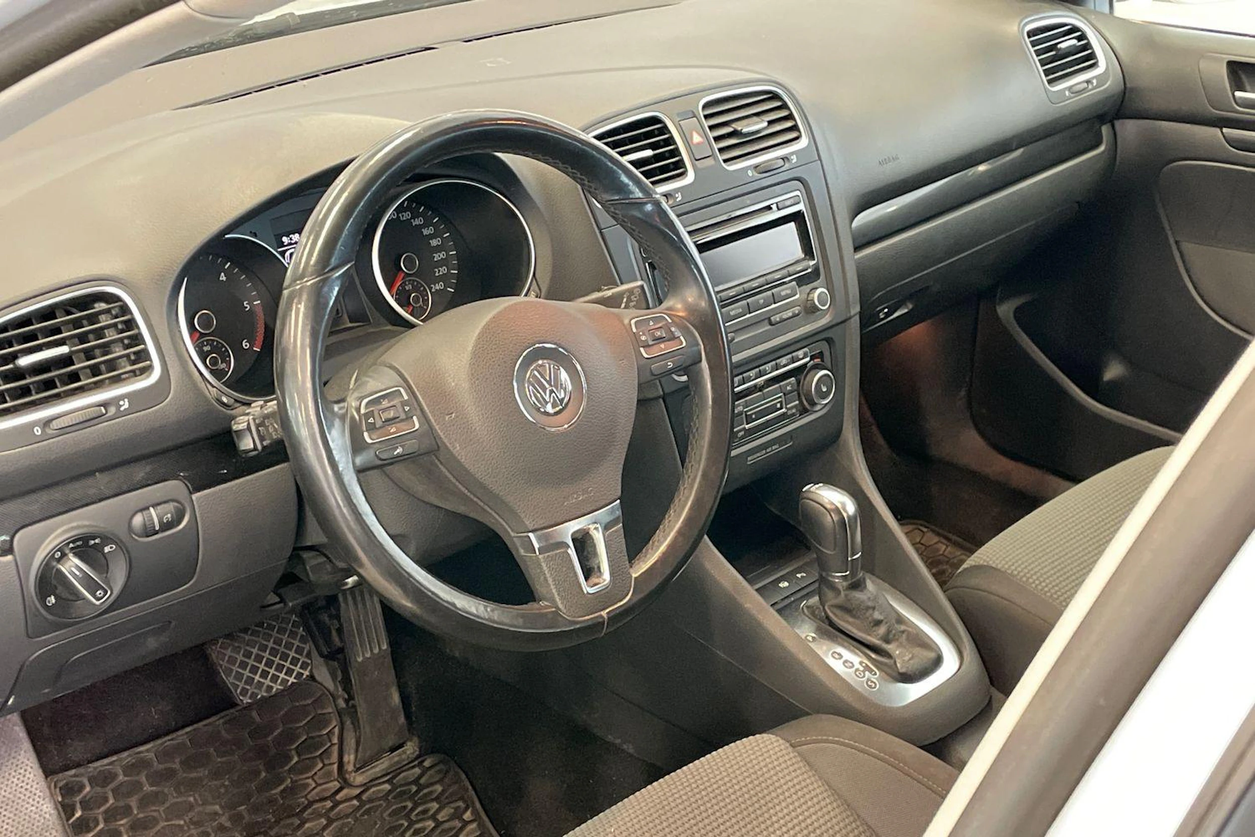 Hopea Volkswagen GOLF 2012 kuva 3.