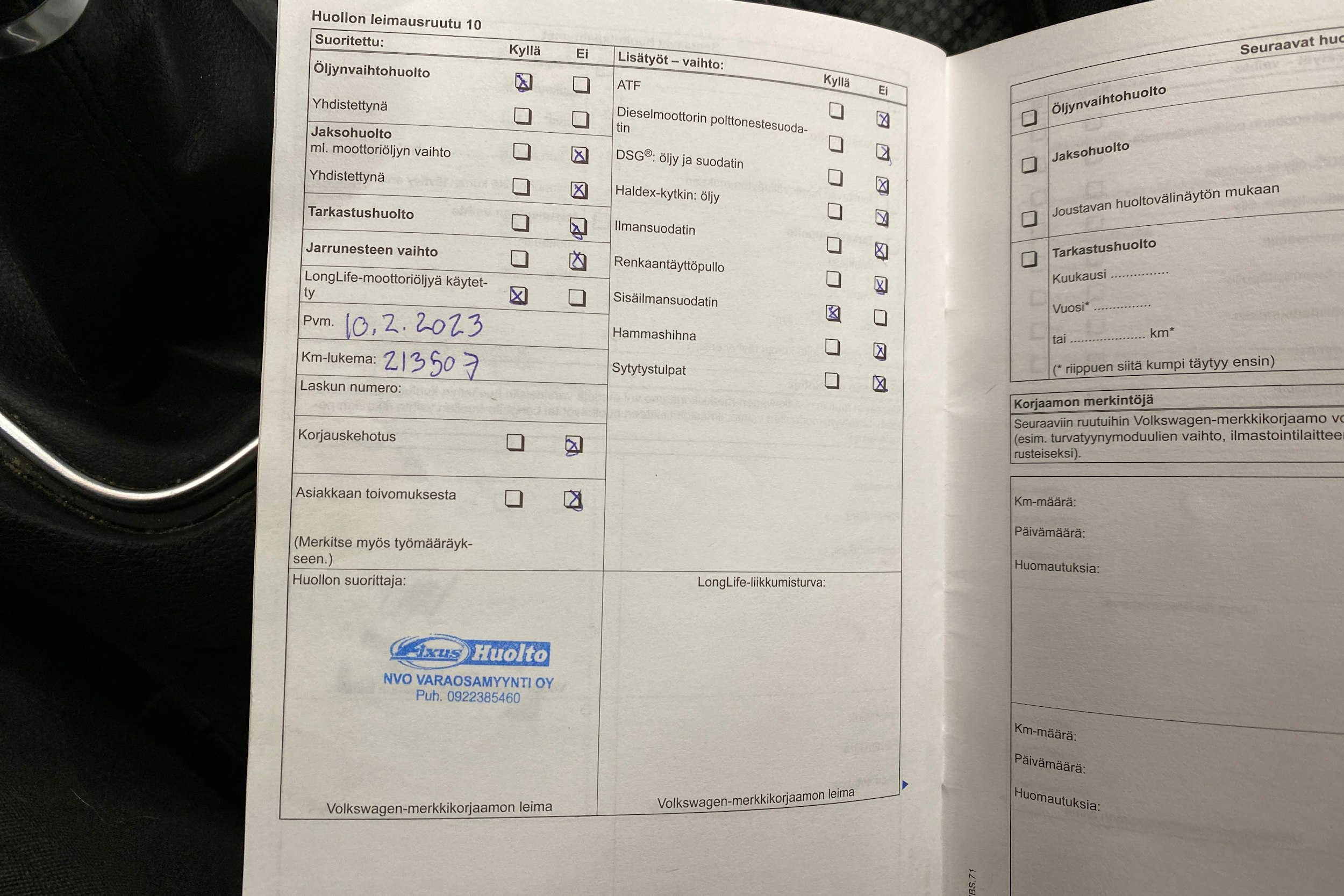 Ruskea (beige) Volkswagen GOLF 2012 kuva 22.