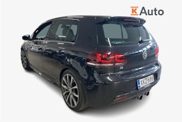 musta Volkswagen Golf 2012 kuva 2.