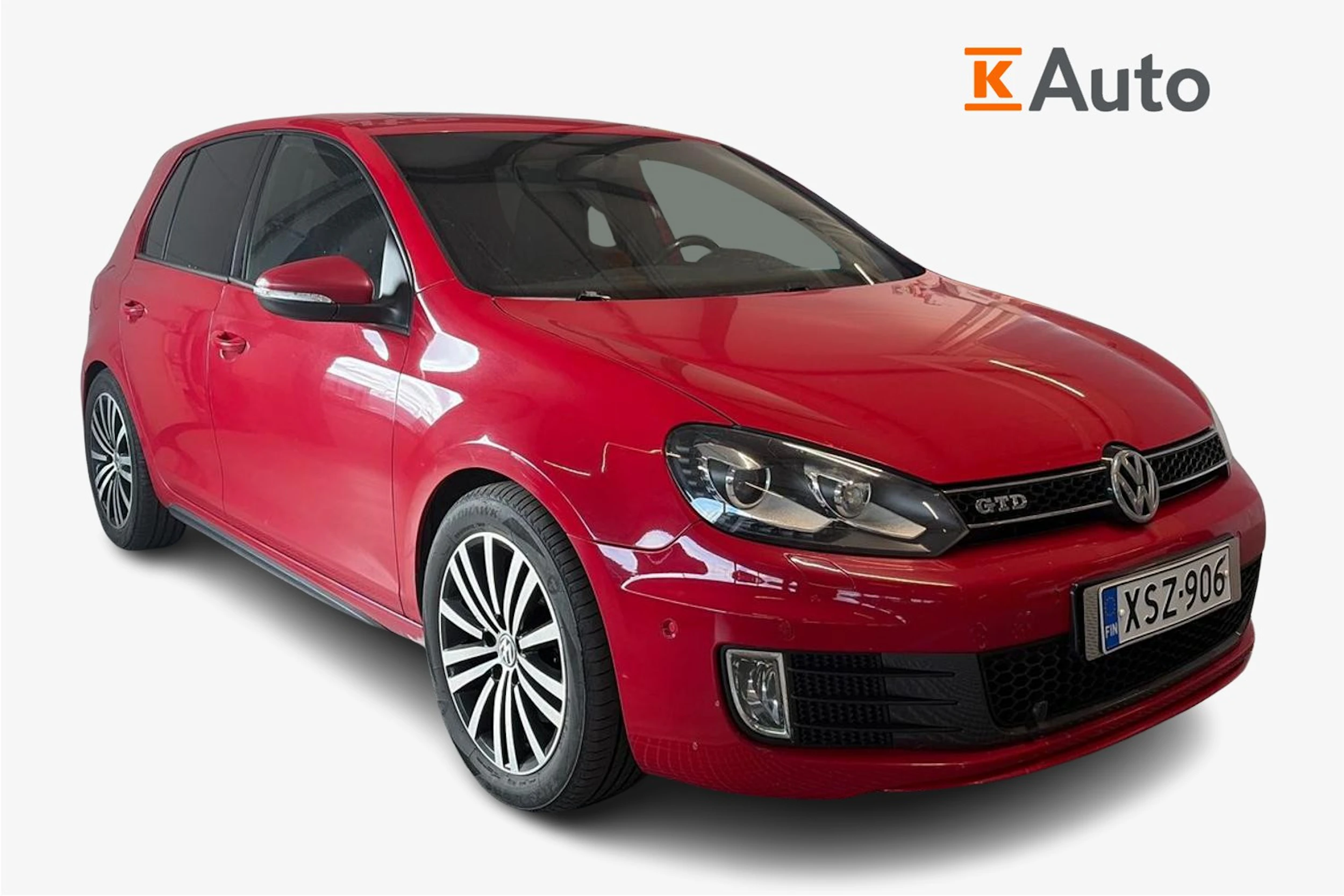 punainen Volkswagen Golf 2012 kuva 1.