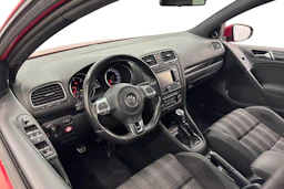 punainen Volkswagen Golf 2012 kuva 8.