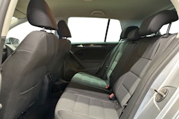 harmaa Volkswagen Golf 2012 kuva 10.