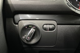 harmaa Volkswagen Golf 2012 kuva 26.