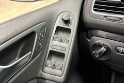 harmaa Volkswagen Golf 2012 kuva 27.