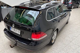 musta Volkswagen Golf 2012 kuva 12.