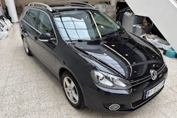 musta Volkswagen Golf 2012 kuva 13.