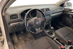 Valkoinen Volkswagen GOLF 2012 kuva 3.