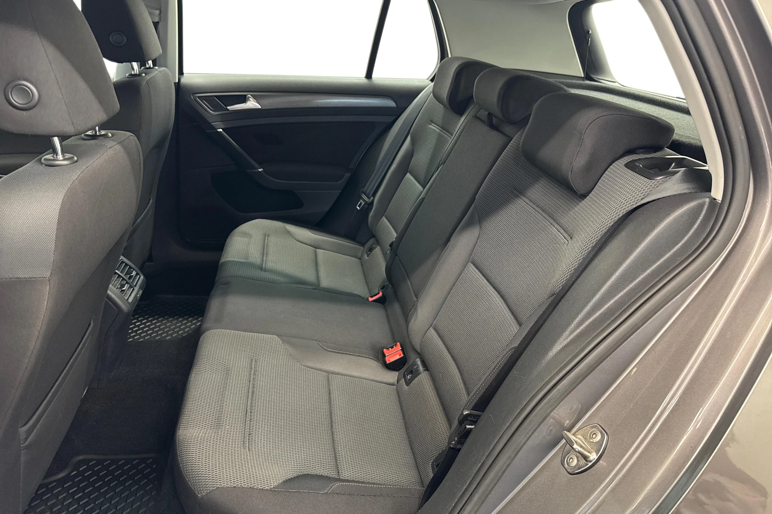 harmaa Volkswagen Golf 2013 kuva 11.