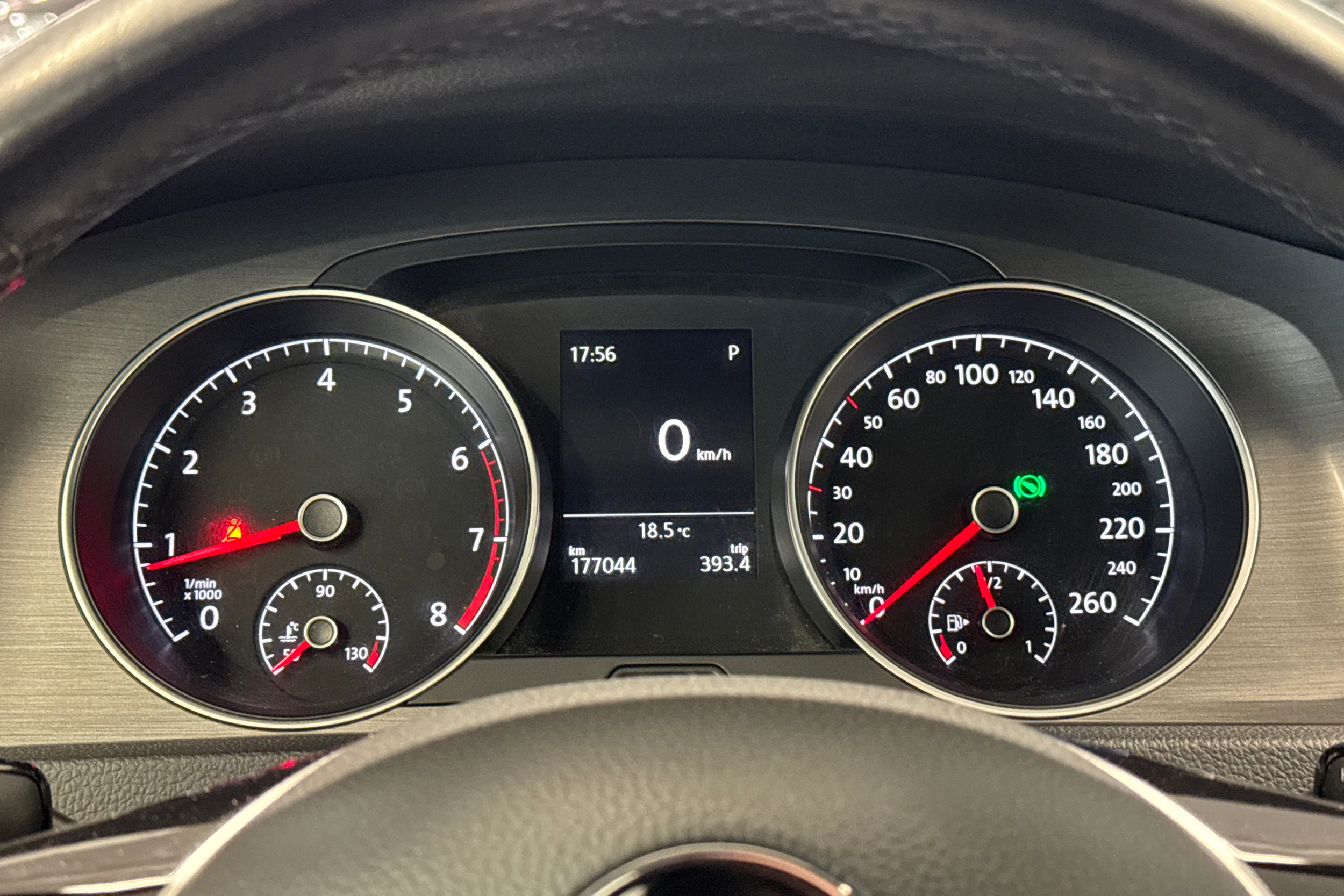 harmaa Volkswagen Golf 2013 kuva 16.
