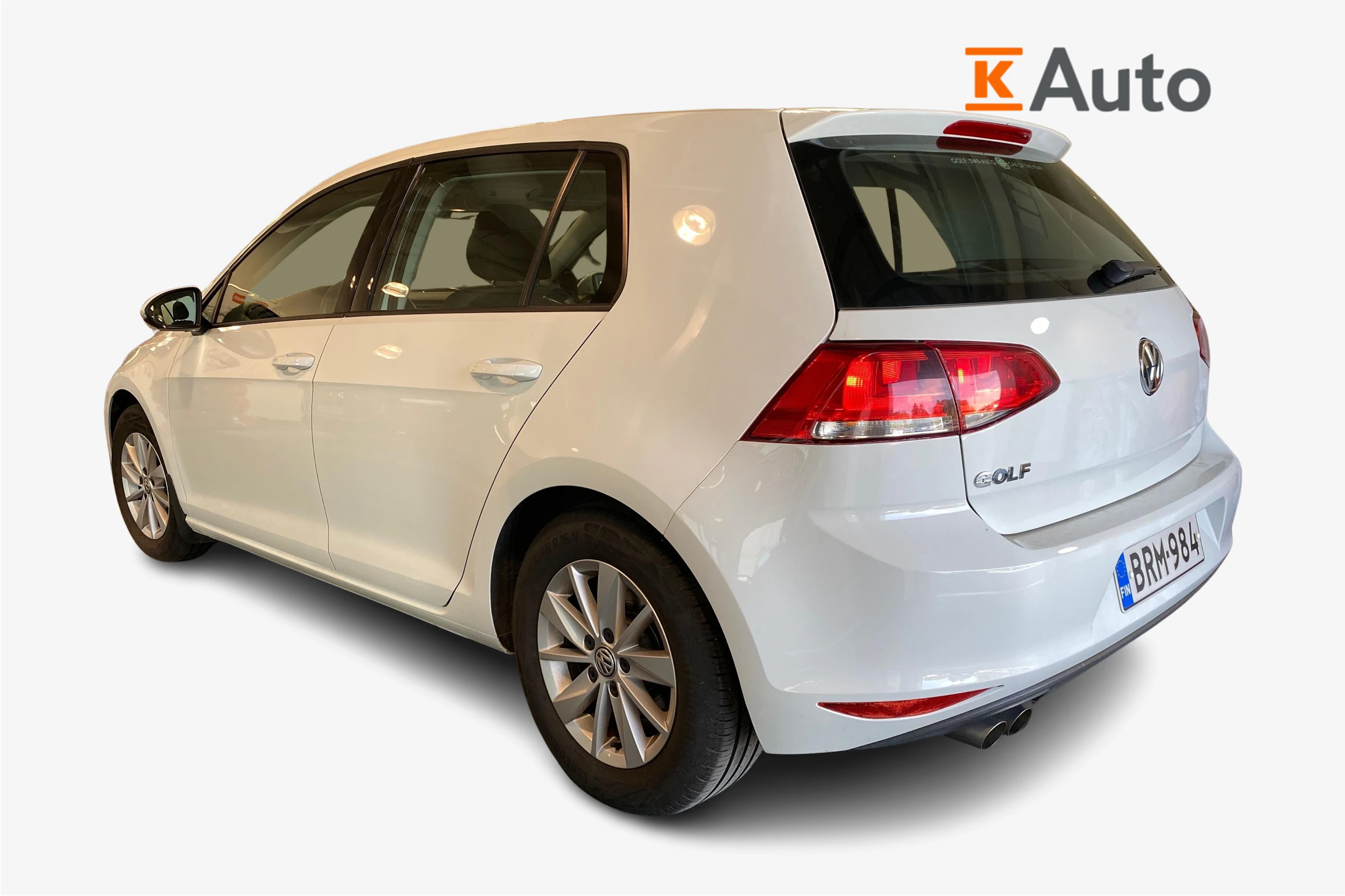 valkoinen Volkswagen Golf 2014 kuva 2.