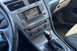 met. harmaa Volkswagen Golf 2013 kuva 4.