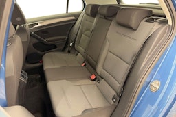 sininen Volkswagen Golf 2013 kuva 10.