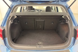 sininen Volkswagen Golf 2013 kuva 14.