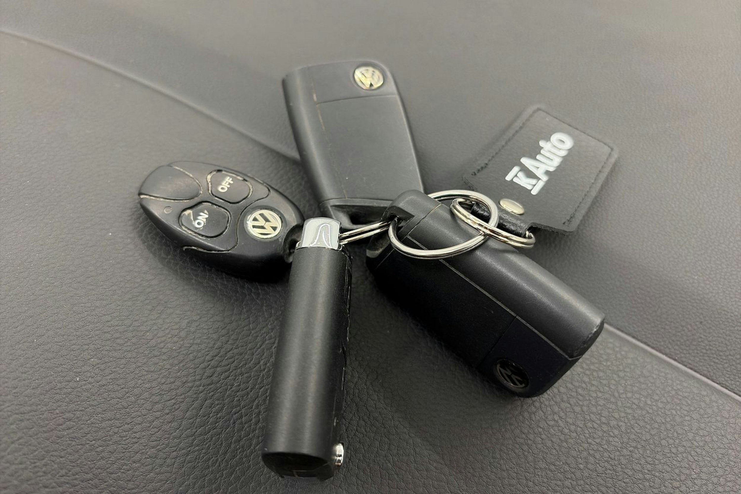 sininen Volkswagen Golf 2013 kuva 20.