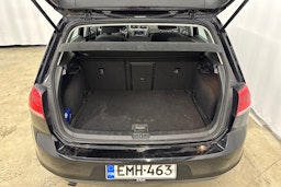 musta Volkswagen Golf 2013 kuva 10.