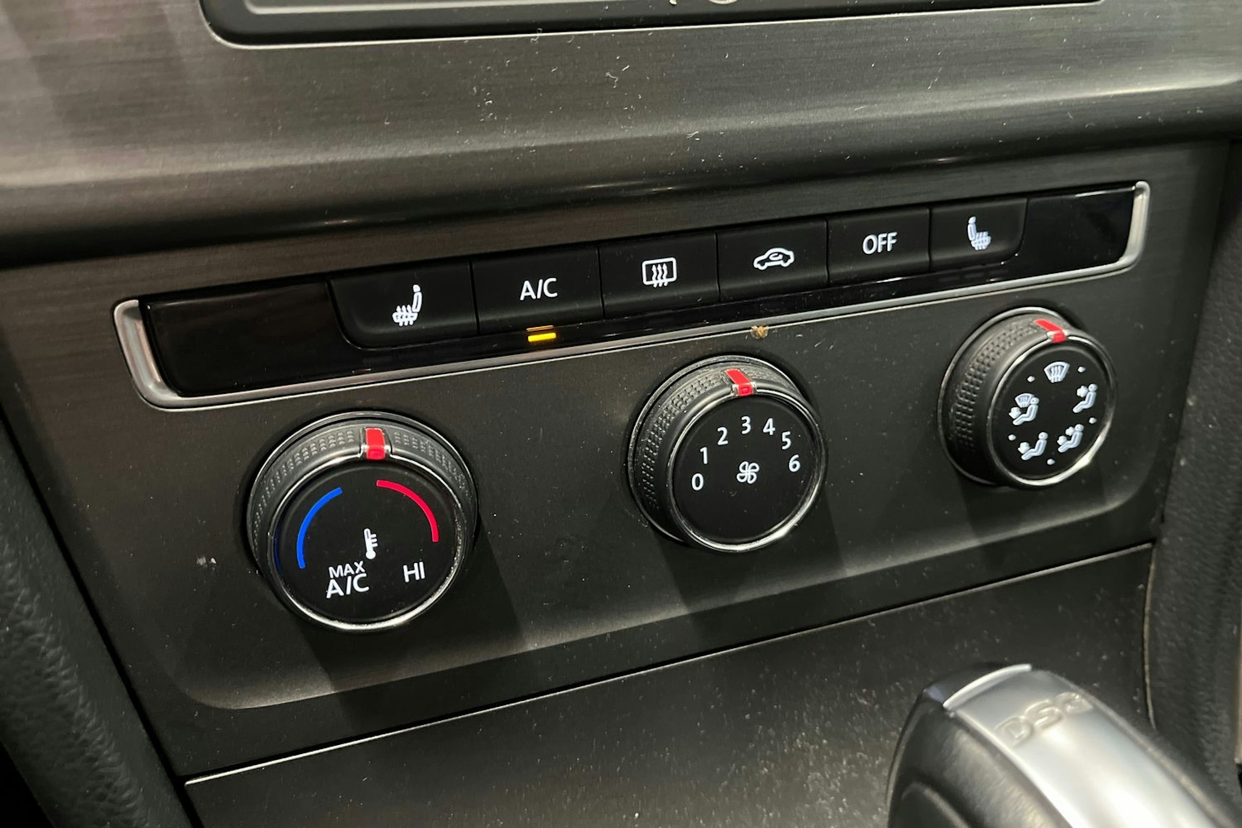 valkoinen Volkswagen Golf 2013 kuva 20.