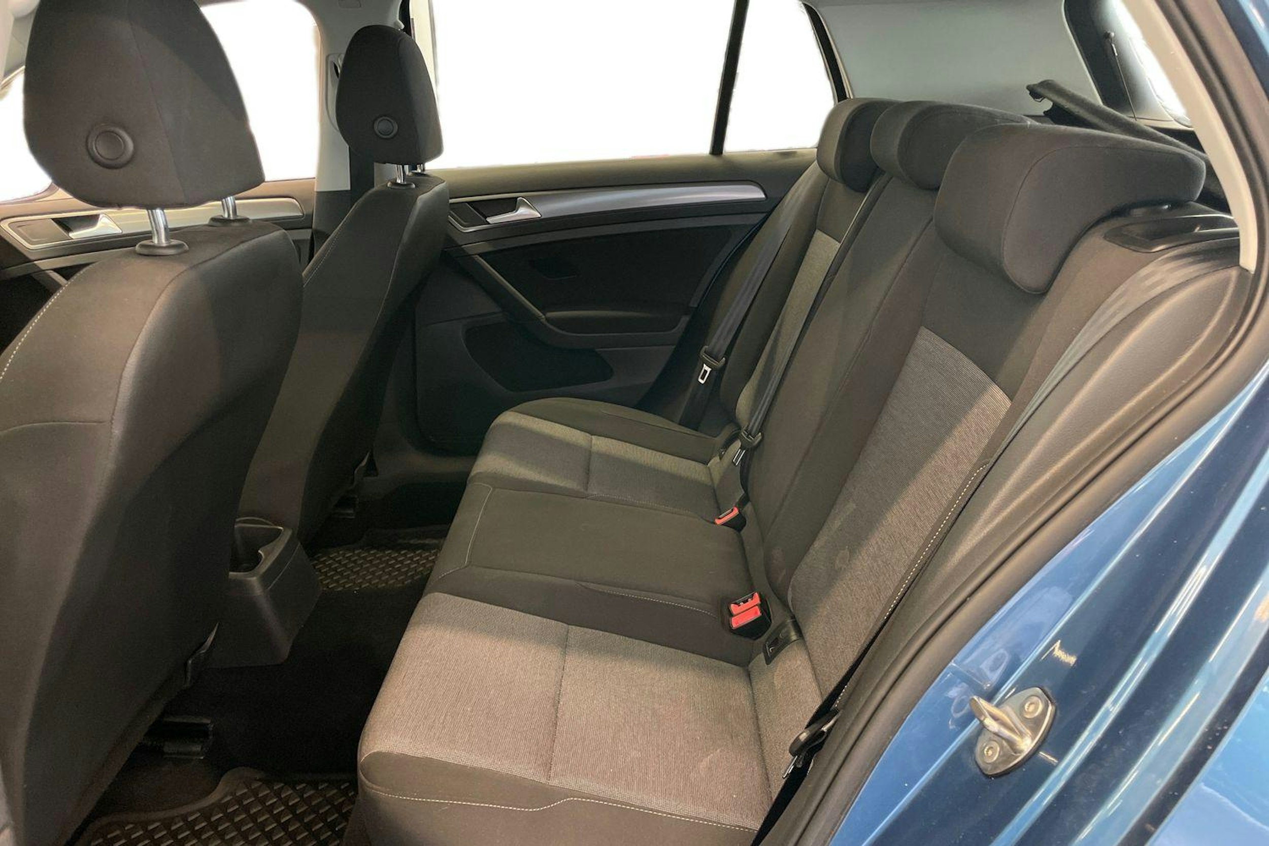 sininen Volkswagen Golf 2013 kuva 10.