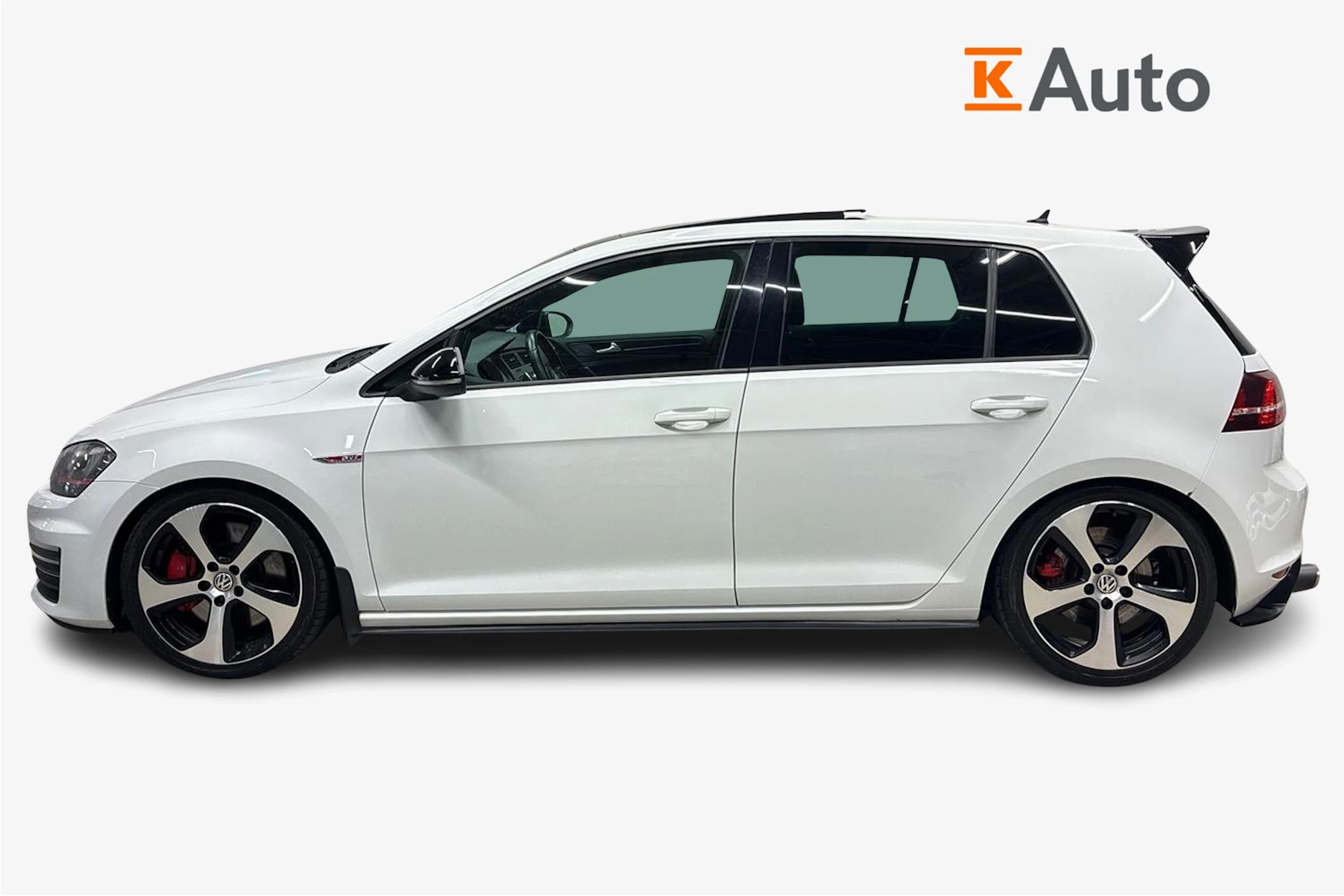valkoinen Volkswagen Golf 2014 kuva 5.