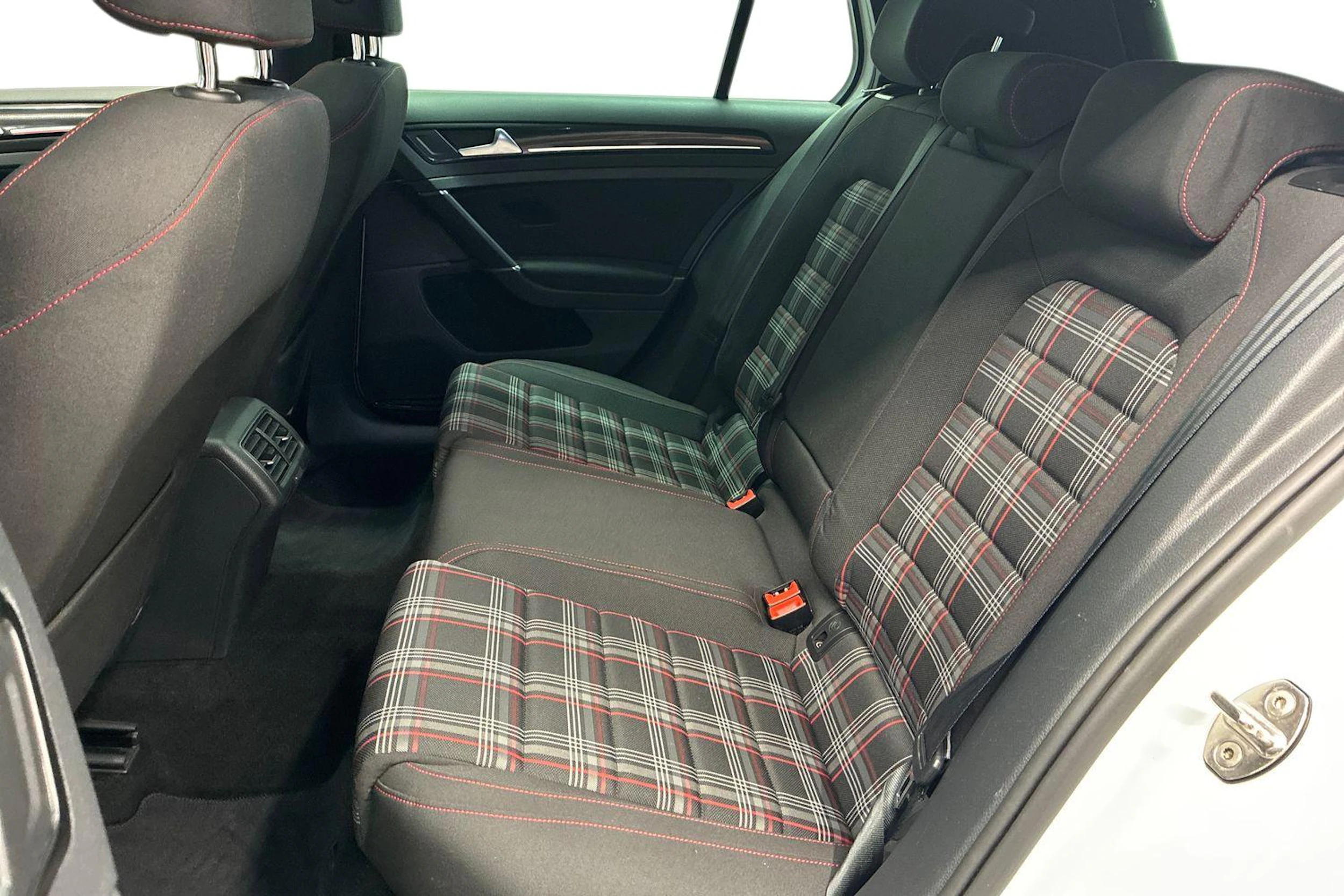 valkoinen Volkswagen Golf 2014 kuva 8.