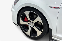 valkoinen Volkswagen Golf 2014 kuva 9.