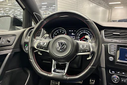 valkoinen Volkswagen Golf 2014 kuva 12.