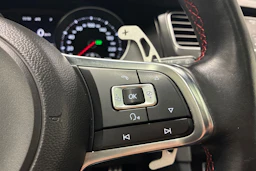 valkoinen Volkswagen Golf 2014 kuva 15.