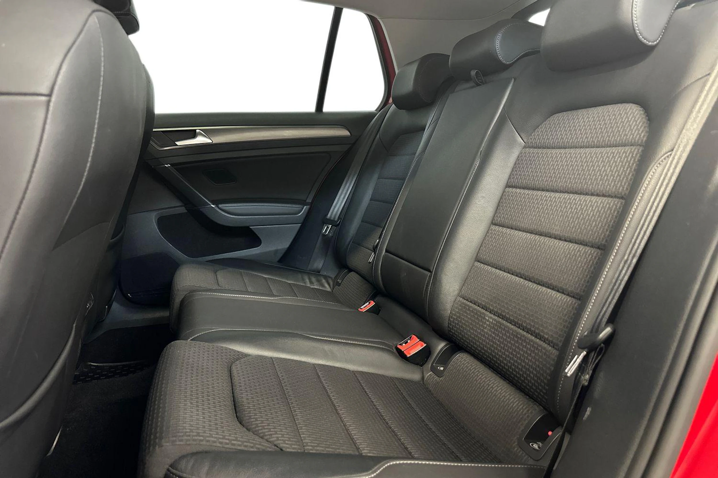 punainen Volkswagen Golf 2013 kuva 8.