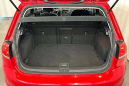 punainen Volkswagen Golf 2013 kuva 13.