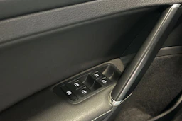 punainen Volkswagen Golf 2013 kuva 14.