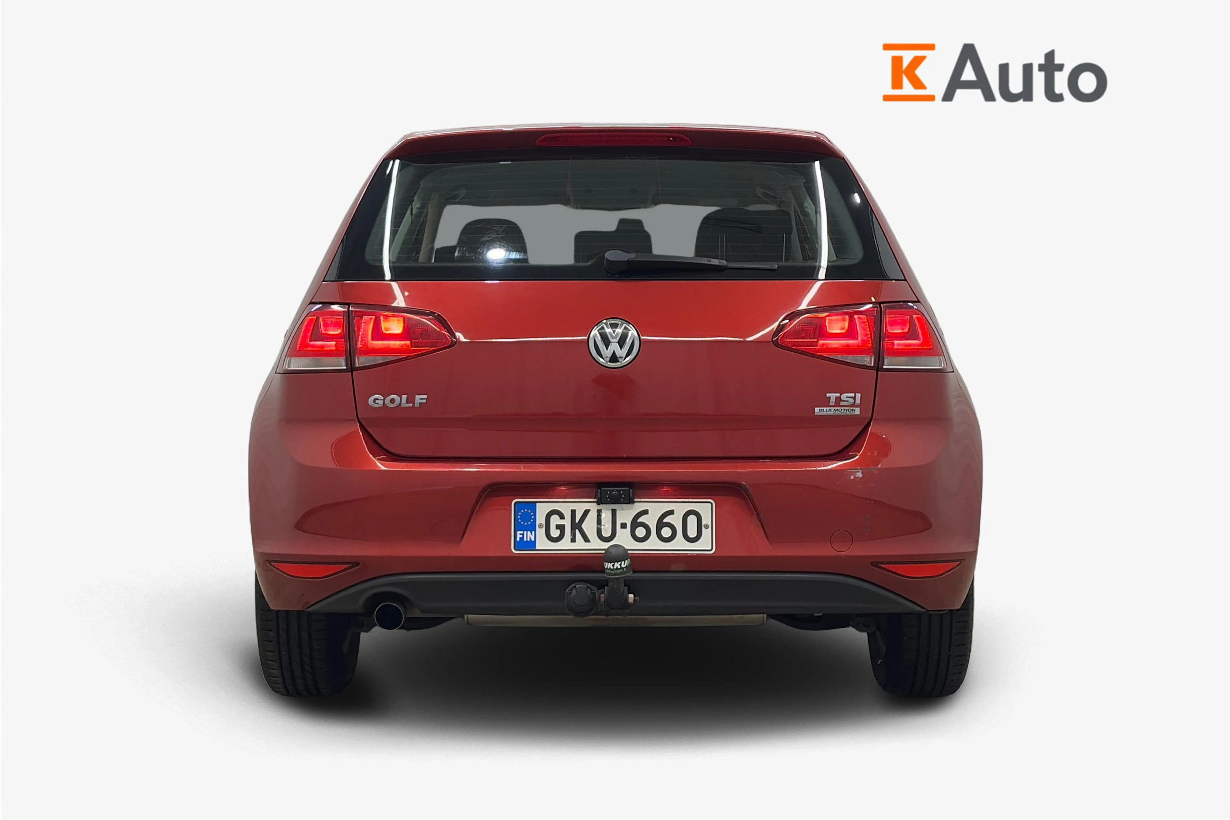 punainen Volkswagen Golf 2013 kuva 3.
