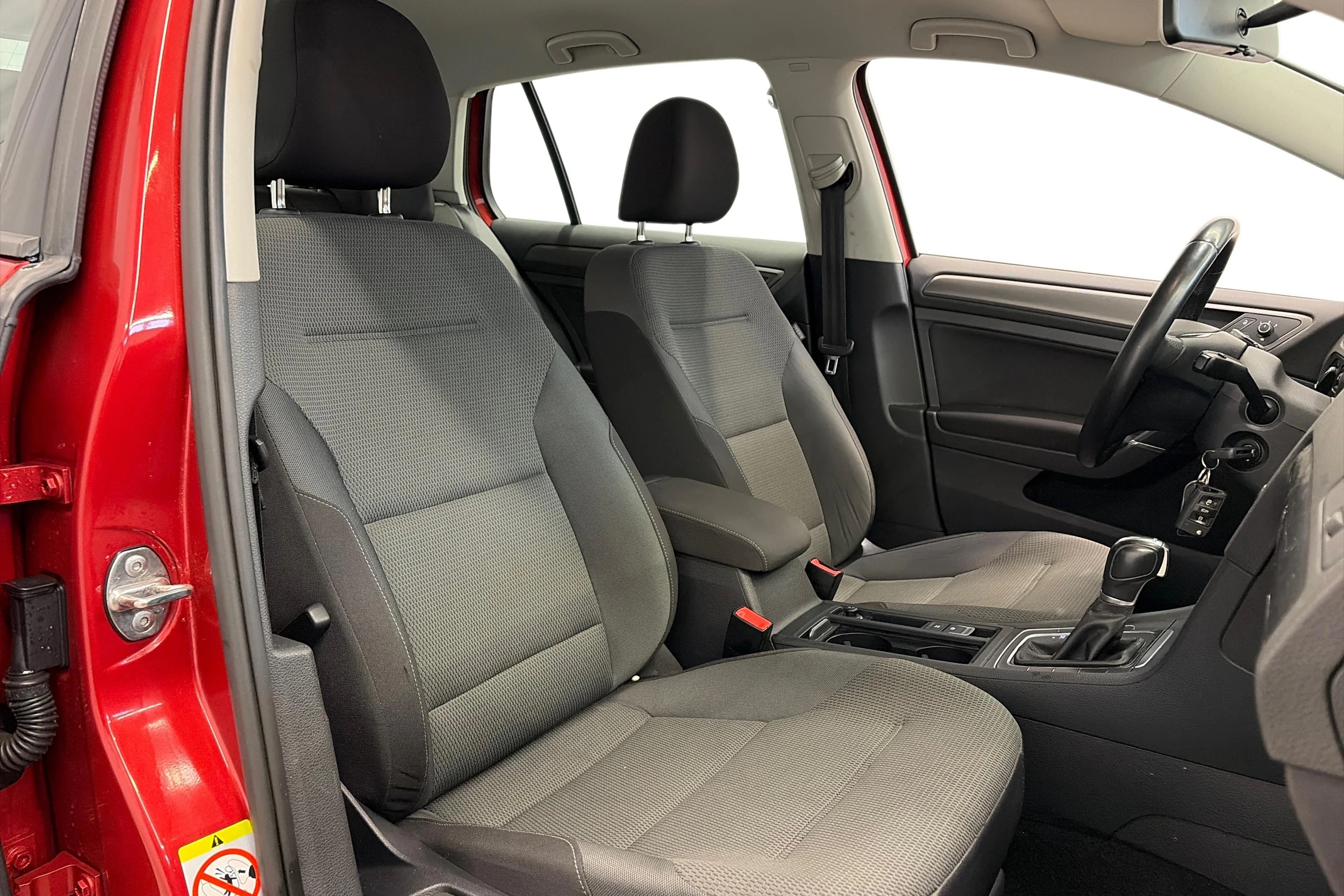 punainen Volkswagen Golf 2013 kuva 7.