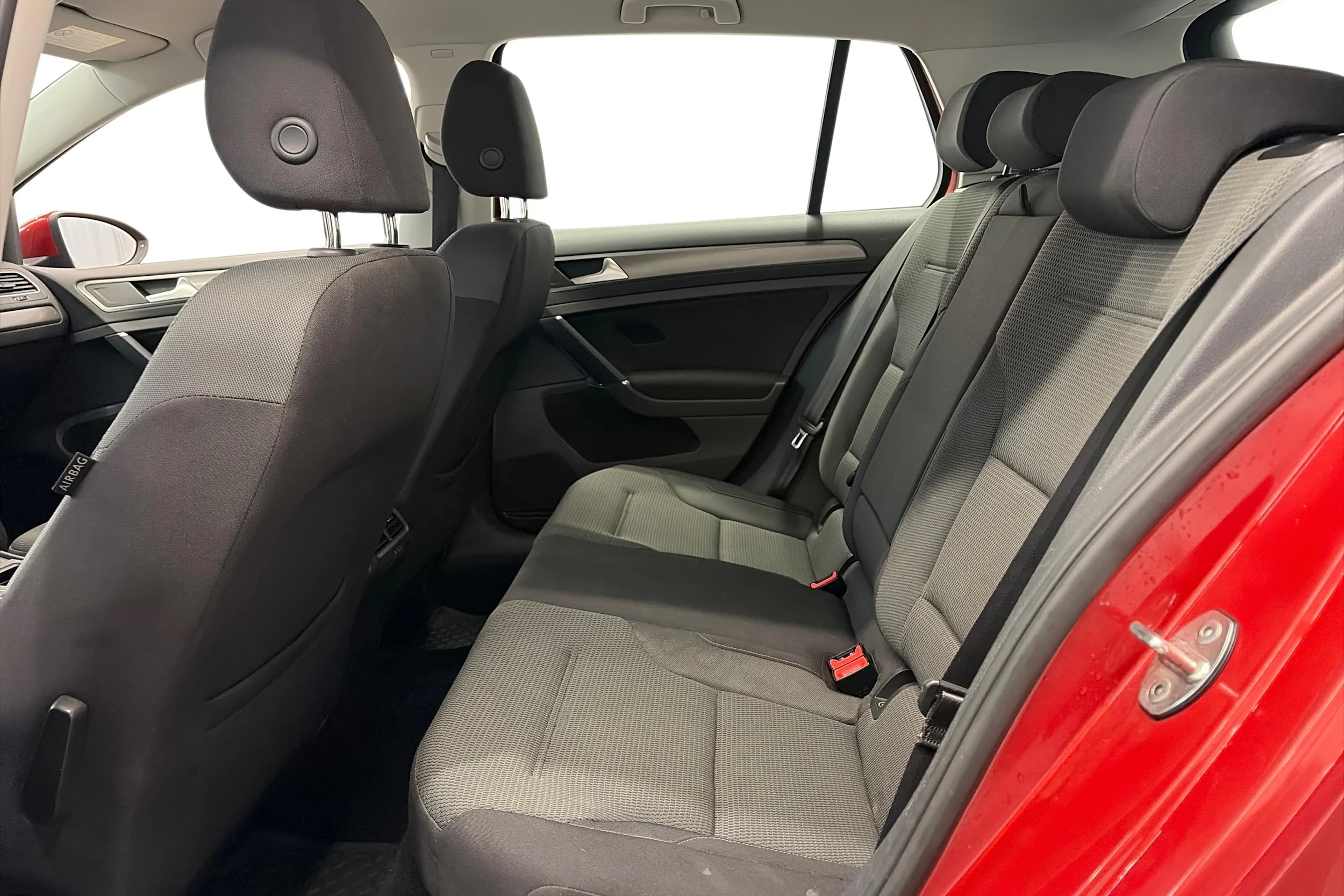 punainen Volkswagen Golf 2013 kuva 9.