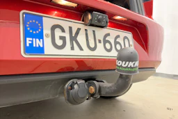 punainen Volkswagen Golf 2013 kuva 24.