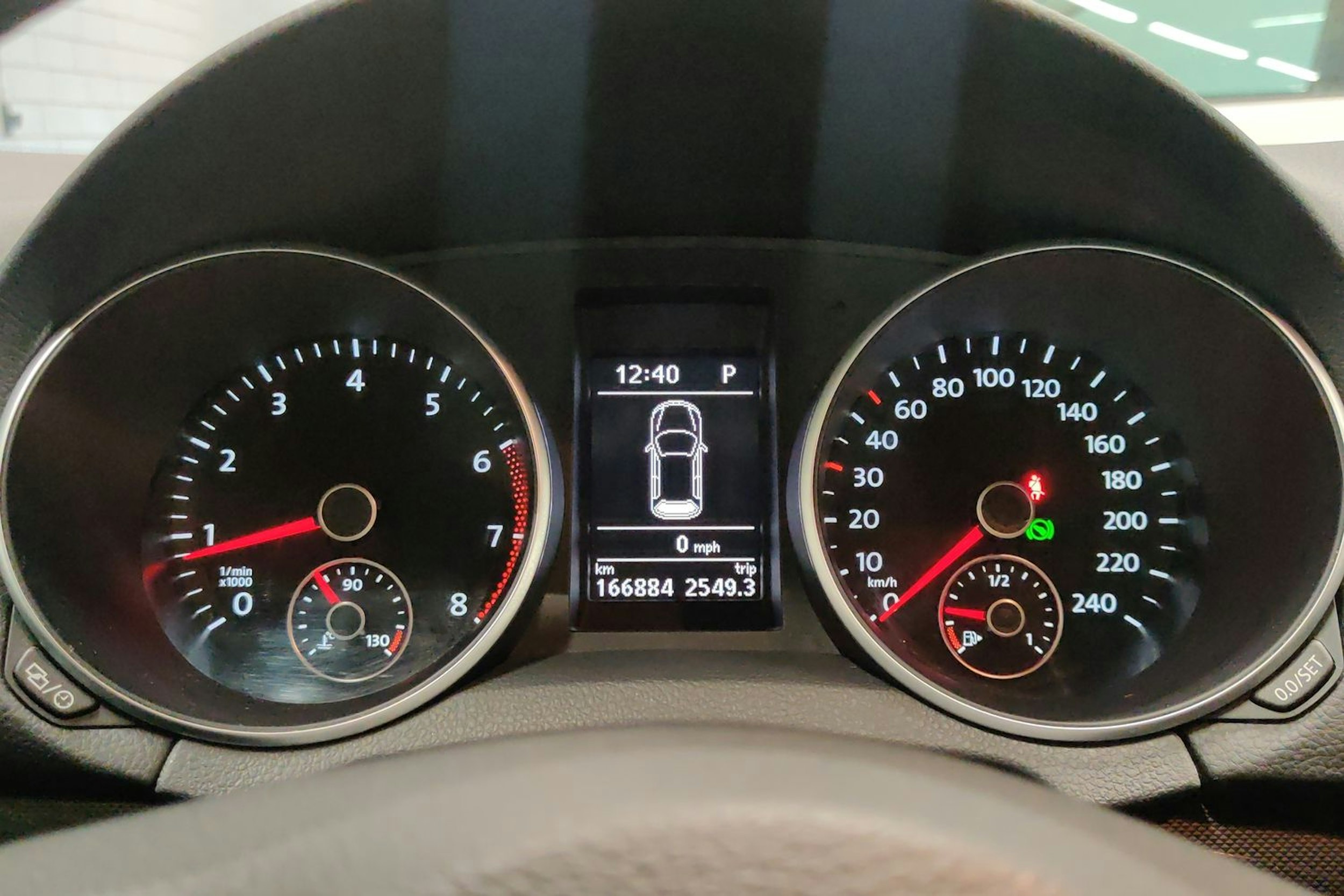 Valkoinen Volkswagen GOLF 2013 kuva 16.